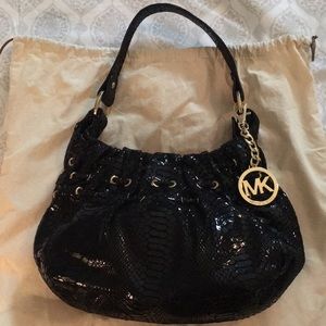 Michael Kors Black Snakeskin Design Shoulder Bag